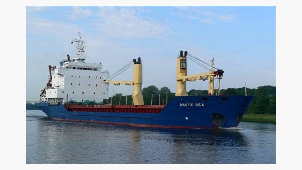 Pohřešovaná ruská nákladní loď Arctic Sea.