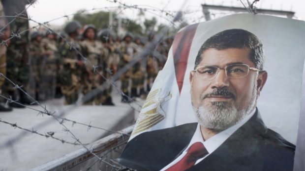 V Egyptě pokračují protesty za návrat sesazeného prezidenta Muhamada Mursího