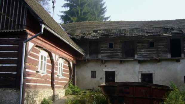 Roubenka v Trávníčku na Liberecku