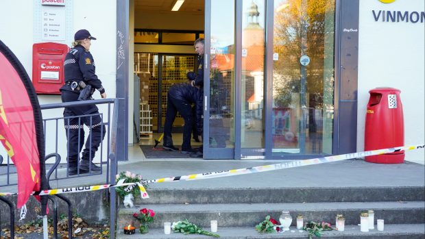 Norská tajná služba ve čtvrtek sdělila, že útok vypadá jako teroristický čin