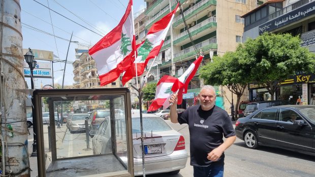 Libanonské vlajky v Bejrútu