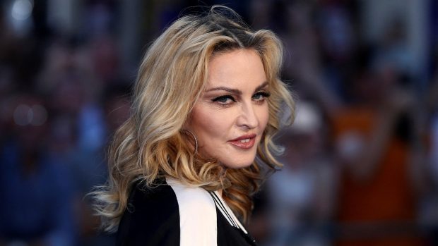Madonna skončila kvůli bakteriální infekci na jednotce intenzivní péče