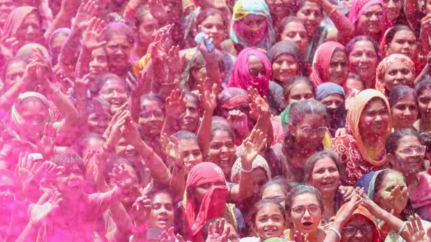Svátek Hólí ohlašuje v Indii, Nepálu a dalších jihoasijských zemích příchod jara