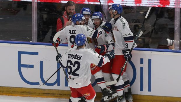 Čeští hokejisté zahájili Švýcarské hry domácím vítězstvím v O2 aréně nad Finskem