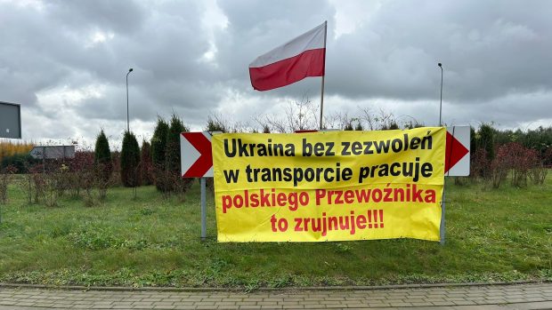 Polští přepravci si stěžují i na nerovné podmínky při přepravě zboží na Ukrajinu