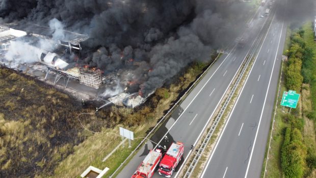 Zásah hasičů u požáru v Žebráku