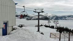 Lanovka na Medvědín na začátku lyžařské sezóny