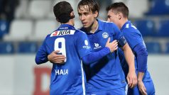 Fotbalisté Liberce Josef Šural a Herold Shala se radují z druhého gólu v brance Ostravy