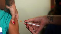 Brazilské úřady oznámily, že se v nadcházejících týdnech chystají očkovat asi 24 milionů lidí.