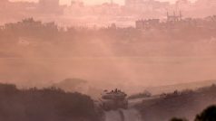 Na Západním břehu izraelská armáda provádí pravidelné a velké razie už přes rok a půl