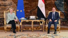 Egyptský prezident Abdal Fattáh Sísí s šéfkou Evropské komise Ursulou von der Leyenovou