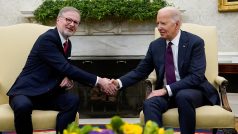 Americký prezident Biden přijal v Oválné pracovně českého premiéra Fialu