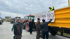 Ve Zlínském kraji na trasu z Kroměříže do Holešova vyjelo přes 40 traktorů