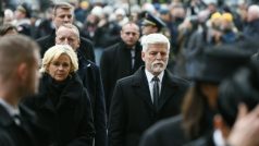 Do katedrály svatého Víta dorazil prezident Petr Pavel s manželkou Evou