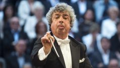 Novým šéfdirigentem České filharmonie bude americký dirigent ruského původu Semjon Byčkov