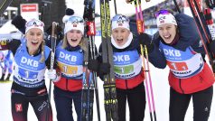 Radost norské ženské štafety z vítězství ve Světovém poháru