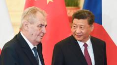 Prezident Miloš Zeman s jeho čínským protějškem Si Ťin-pchingem letos v dubnu