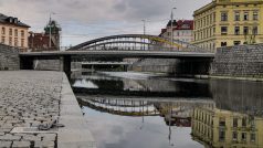 Města a obce podél řeky Moravy už mohou využívat pozemky, které byly dlouhé roky blokované pro stavbu průplavu Dunaj-Odra-Labe