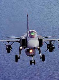Saab J-39 Gripen přistává