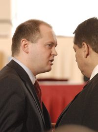 Michal Hašek (ČSSD) a Jiří Paroubek (ČSSD)