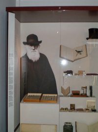 Charles Darwin a jeho věci