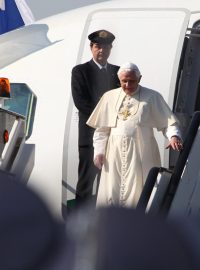 Přílet Jeho Svatosti papeže Benedikta XVI. do České republiky