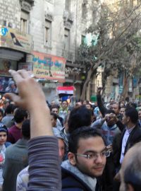 V ulicích Káhiry jsou lidé ze všech sociálních skupin.