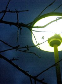 Některé části Žďáru nad Sázavou osvětlují lampy staré přes 40 let