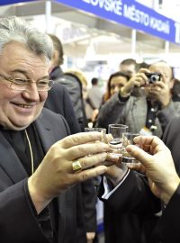 Arcibiskup Dominik Duka a hejtman Jihomoravského kraje Michal Hašek