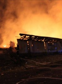 Požár drůbežárny v Semechnici na Rychnovsku