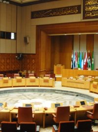 Zasedací sál, kde se odehrávají klíčová jednání Ligy arabských států