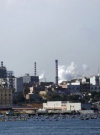 Největší italská ocelárna ILVA v Tarantu zavírá