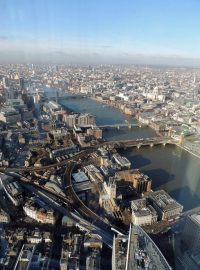 Pohled na Londýn z mrakodrapu Shard