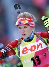 Biatlonistka Gabriela Soukalová uhájila žlutý dres i po vytrvalostním závodu SP v Ruhpoldingu