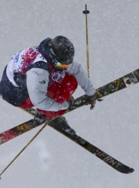 Americký lyžař David Wise vyhrál na olympijských hrách závod v U-rampě