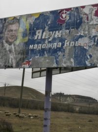 Viktor Janukovyč na starém předvolebním plakátu