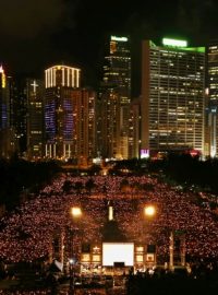 Hongkong. Dvacet pět let od masakru na pekingském náměstí Nebeského klidu si připomněly desítky tisíc lidí