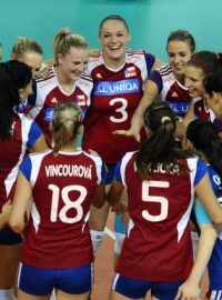České volejbalistky se radují z vítězství nad Kazachstánem