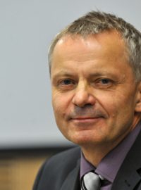 Nový rektor Západočeské univerzity (ZČU) v Plzni Miroslav Holeček