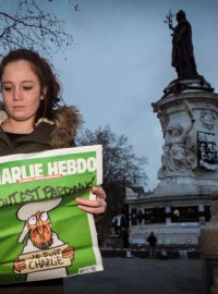 Ve Francii vyšlo ve středu v třímilionovém nákladu nové číslo satirického týdeníku Charlie Hebdo