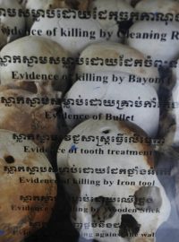 Kambodža si připomíná 40 let od zahájení teroru Rudých Khmérů. Lokalita Killing Fields