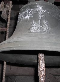 Zvon ve věži kostela