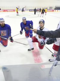 Zimní stadion a hotel jsou dvě místa, kde čeští hokejisté na MS v Rusku tráví většinu času