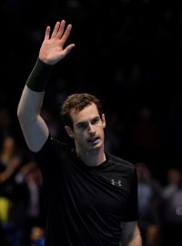 Britský tenista Andy Murray postoupil do semifinále Turnaje mistrů