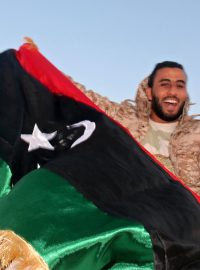 Libyjské jednotky slaví dobytí Syrty