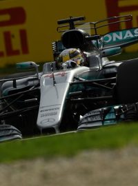 Lewis Hamilton bude chtít prodloužit nadvládu týmu Mercedes