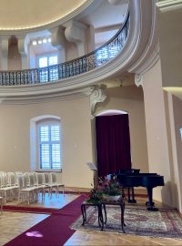 Zámek Jezeří představil zrestaurovaný divadelní a koncertní sál