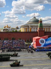 Oslavy konce druhé světové války v Moskvě na Rudém náměstí