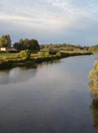 Řeka Odra na česko-polské hranici v Bohumíně
