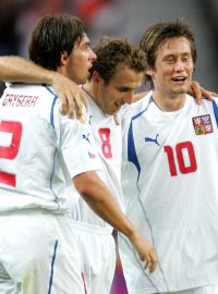 V roce 2004 český tým fotbalem bavil a skončil až v semifinále.
